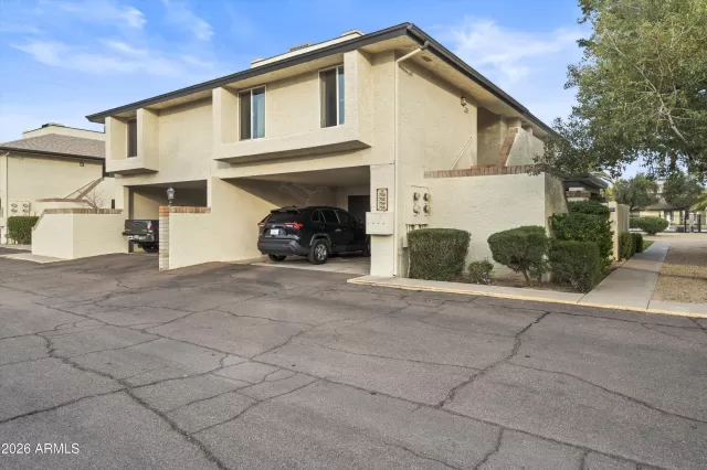 MLS: 6978369 Condo For Sale