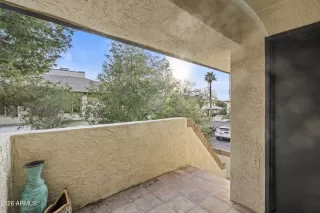 Photo #4: 6978369 Listing