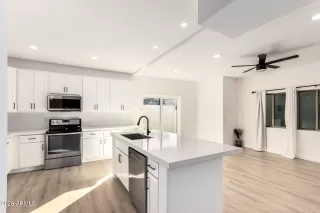 Photo #3: 6978534 Listing 