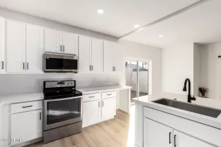 Photo #4: 6978534 Listing 