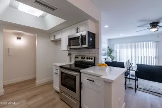 Photo #2: 6978639 Listing 