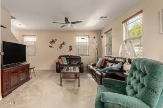 Photo #4: 6978689 Listing 