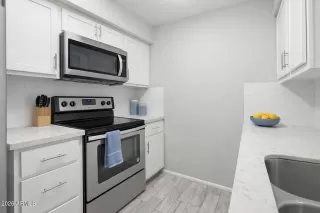 Photo #5: 6978759 Listing 