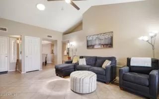 Photo #4: 6978801 Listing 