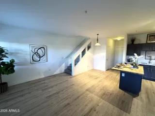 Photo #5: 6978804 Listing 