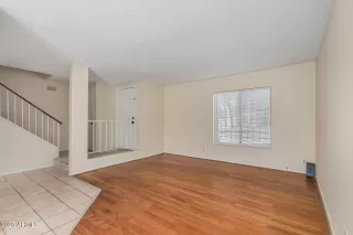 Photo #5: 6978892 Listing 