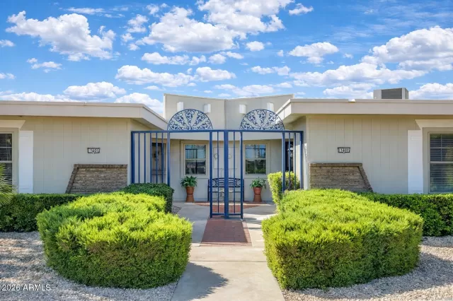 MLS: 6978902 Condo For Sale