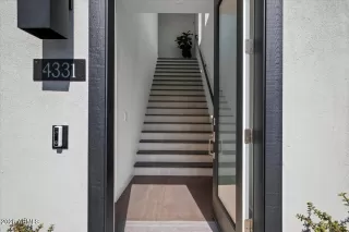 Photo #1: 6979015 Listing 