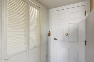 Photo #6: 6979043 Listing 