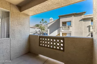 Photo #3: 6979121 Listing 