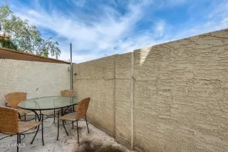 Photo #5: 6979331 Listing 