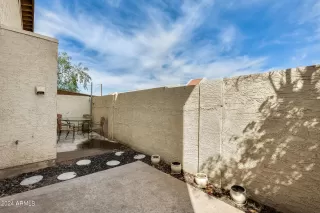 Photo #6: 6979331 Listing 