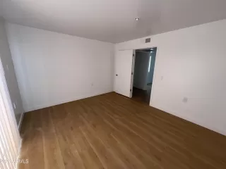 Photo #3: 6979332 Listing 