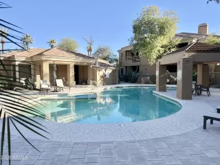 Photo #5: 6979436 Listing 