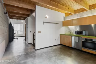 More Details about MLS # 6979438 : 727 E PORTLAND STREET 32#32