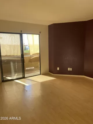 Photo #4: 6979624 Listing 