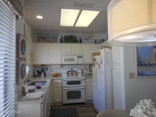 Photo #3: 6979672 Listing