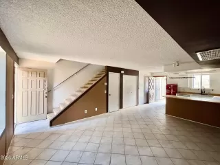 Photo #4: 6979709 Listing 