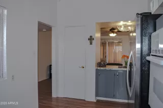 Photo #5: 6979736 Listing