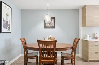 Photo #6: 6979756 Listing 