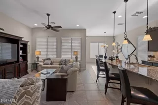 Photo #4: 6979838 Listing 