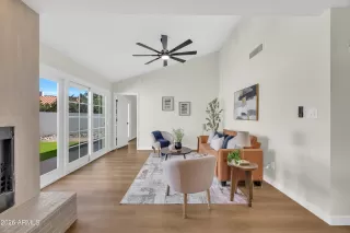 Photo #5: 6979990 Listing 