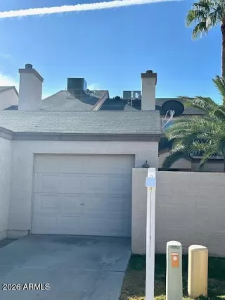 Photo #6: 6980168 Listing