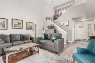 Photo #6: 6980285 Listing 