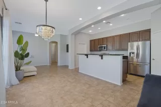 Photo #4: 6980431 Listing 