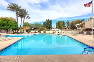 Photo #2: 6980515 Listing 