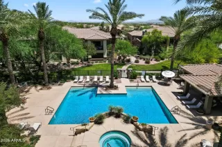 Photo #1: 6980545 Listing 