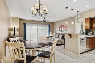 Photo #5: 6980628 Listing 