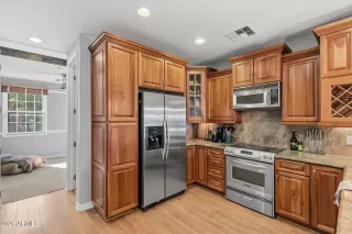 Photo #4: 6980634 Listing 