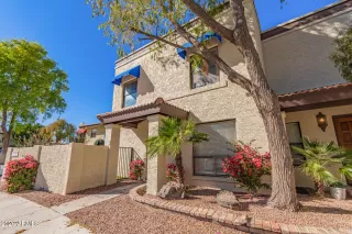 Photo #2: 6980636 Listing 