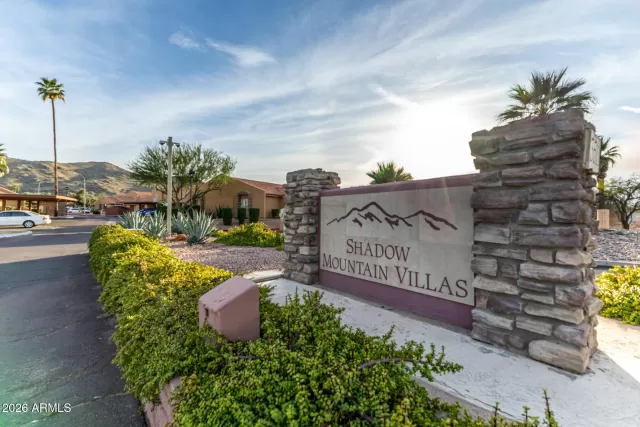 MLS: 6980678 Condo For Sale