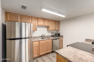 Photo #4: 6980678 Listing 