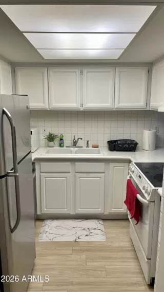 Photo #1: 6980753 Listing 