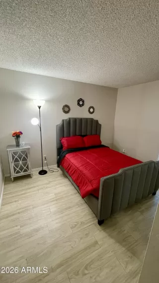 Photo #6: 6980753 Listing 