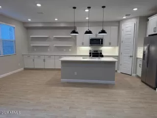 Photo #3: 6980795 Listing 