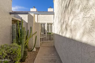 Photo #2: 6980808 Listing 