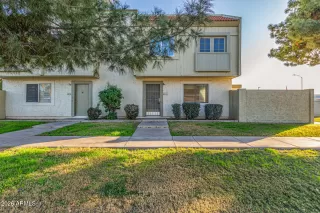 Photo #1: 6980847 Listing 