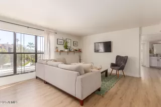 Photo #1: 6980931 Listing 