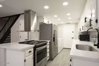 Photo #6: 6980951 Listing 