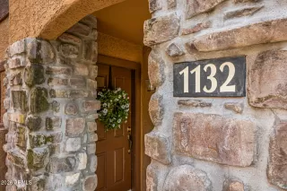 Photo #1: 6981029 Listing 