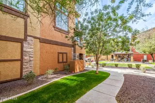 Photo #3: 6981029 Listing 