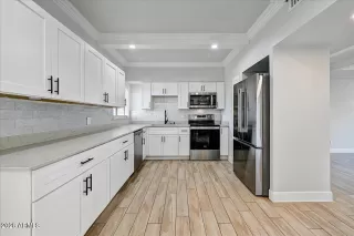 Photo #1: 6981036 Listing 