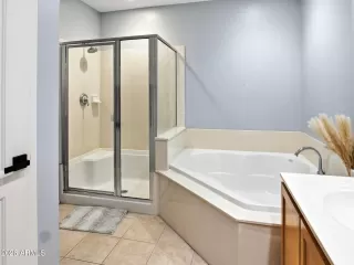 Photo #6: 6981136 Listing 