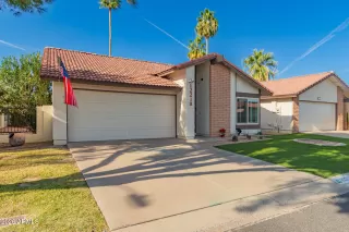 Photo #1: 6981251 Listing 