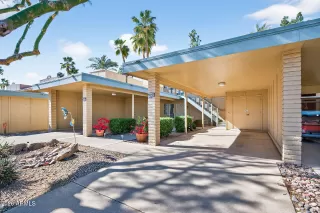 Photo #3: 6981367 Listing 