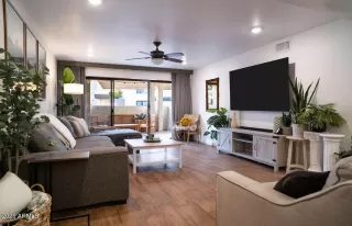 Photo #1: 6981387 Listing 